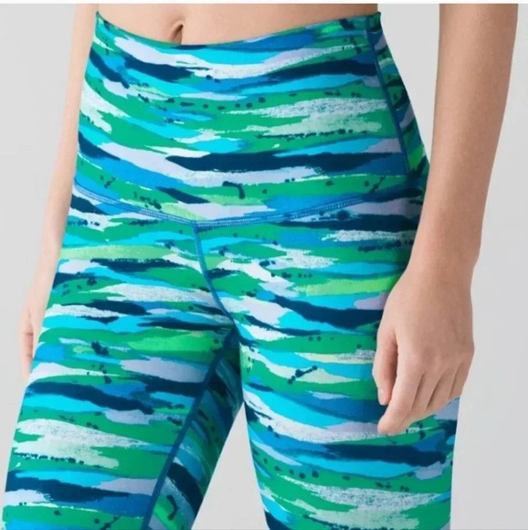 Lululemon athletica size 6 full length - Picture 2 of 6